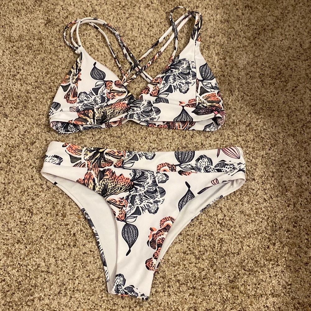 floral print bikini